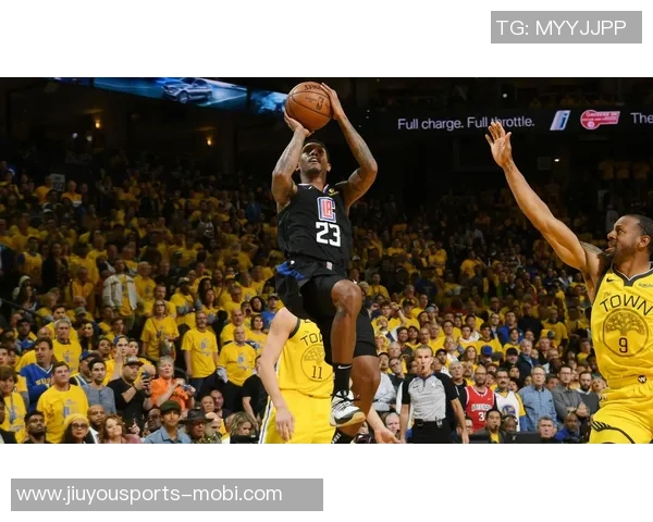 路威强调快船需确保小卡健康上场继续发挥领袖作用